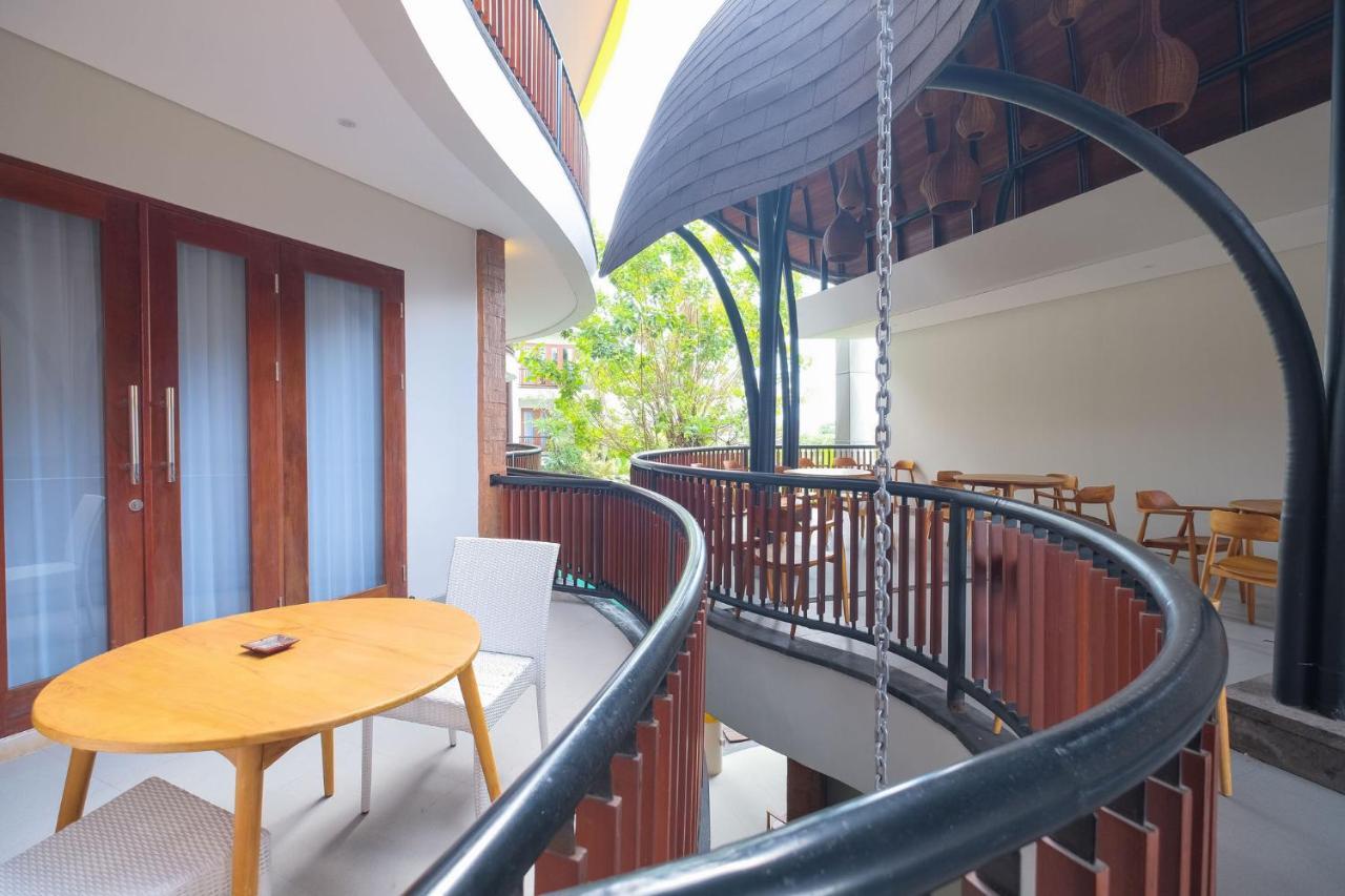 Djabu Seminyak Hotel Denpasar  Luaran gambar