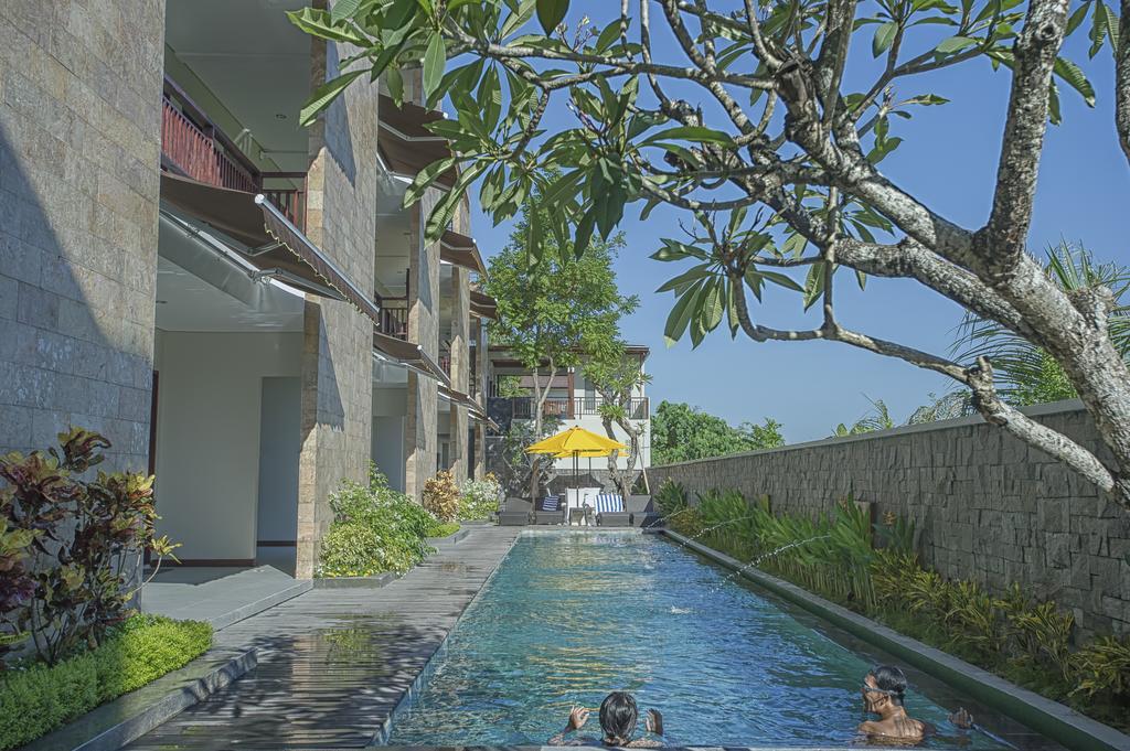 Djabu Seminyak Hotel Denpasar  Luaran gambar