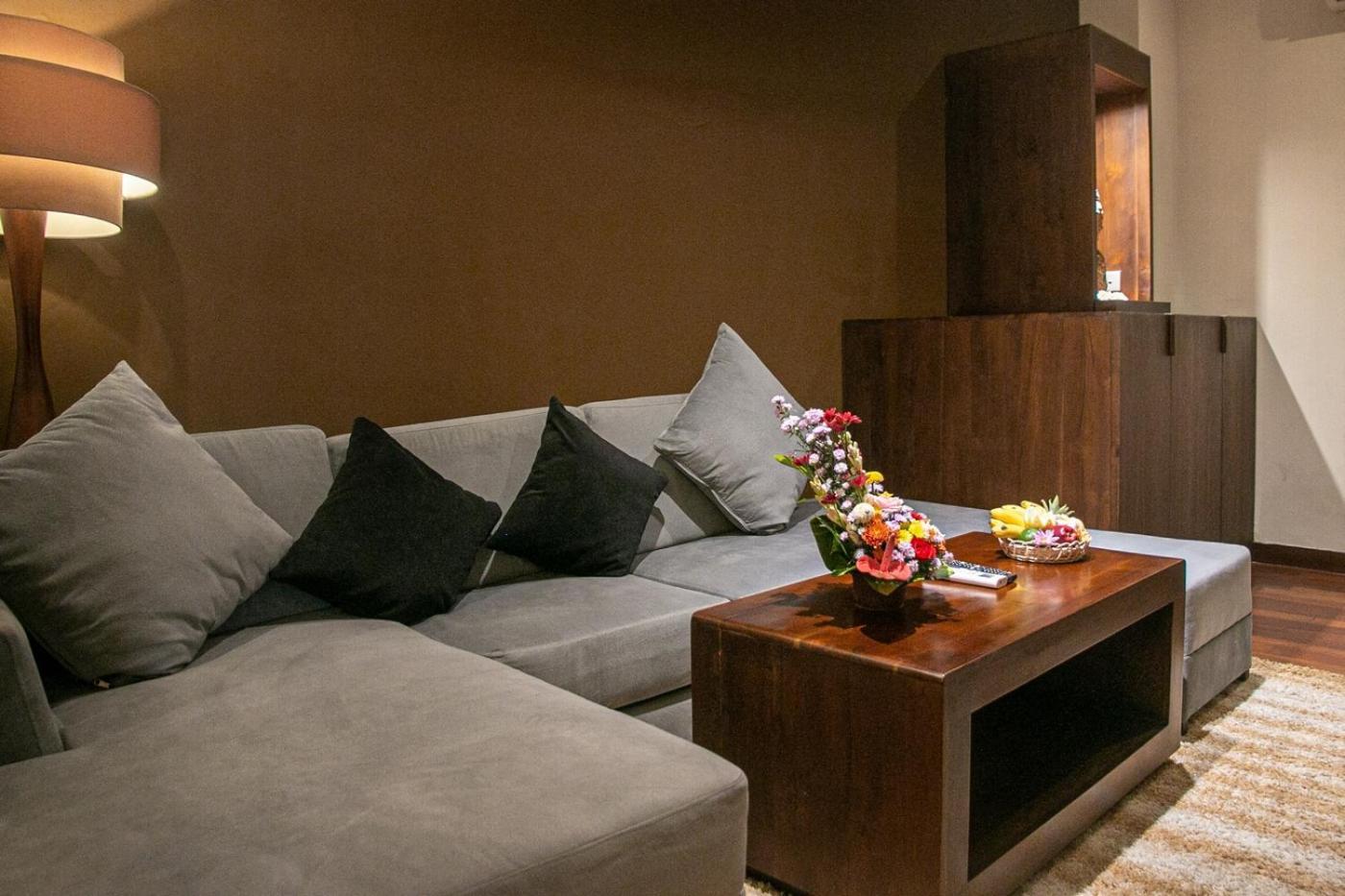 Djabu Seminyak Hotel Denpasar  Luaran gambar